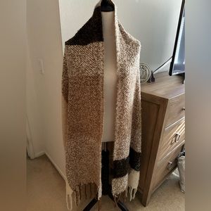 Oversized Scarf/Shawl